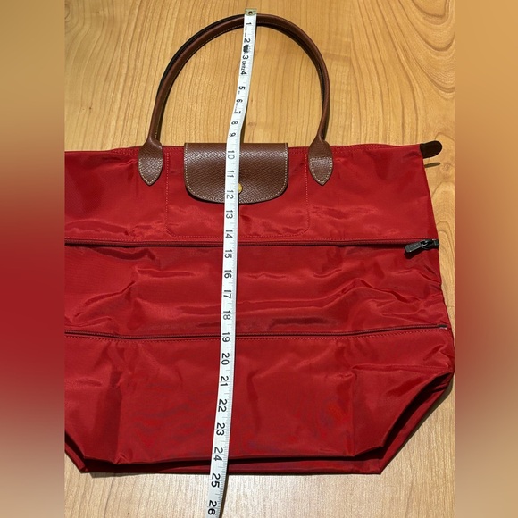 Nordstrom Exclusive Longchamp Le Pliage Red Nylon Expandable Tote NWOT - Picture 3 of 7